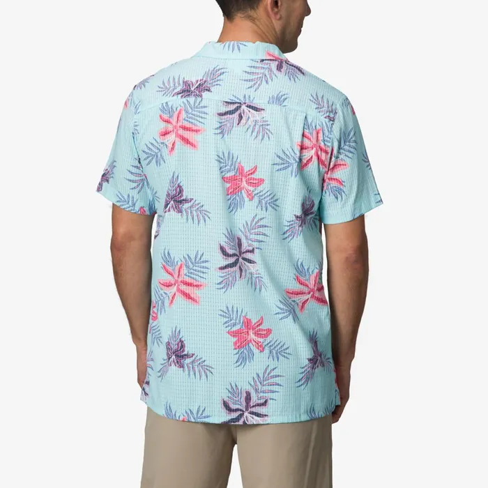 Reef TShirts and Shirts Arroyo Short Sleeve Shirt Clearwater 8211 Men Reef TShirts and Shirts Arroyo Short Sleeve Shirt Clearwater 8211 Men