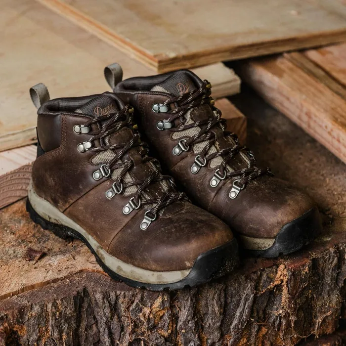 Sandy Ridge Brown Aluminum Toe Women Danner Boots