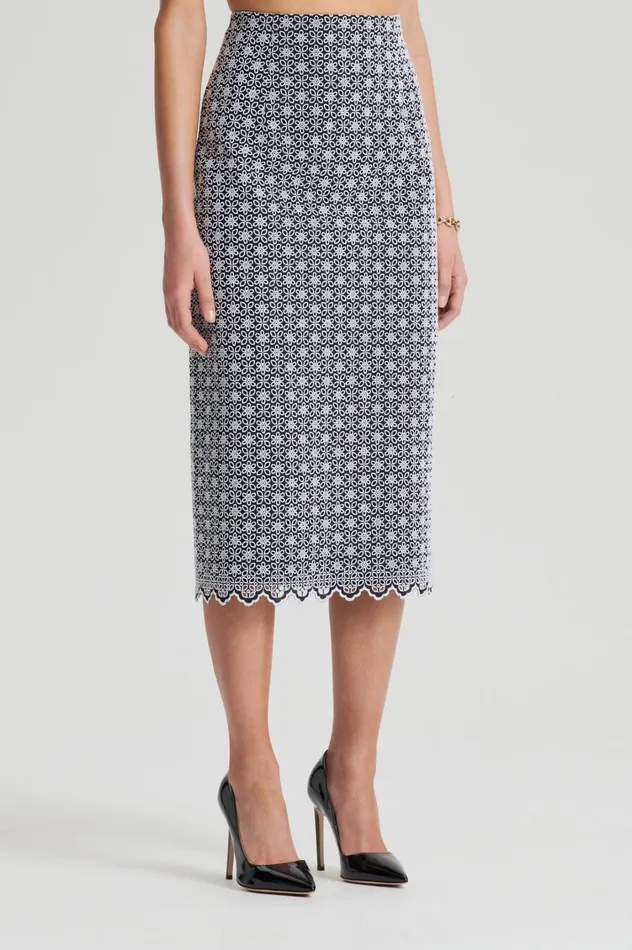 Skirts Women Scanlan Theodore EMBROIDERED FLORAL SKIRT Blackwhite Skirts Women Scanlan Theodore EMBROIDERED FLORAL SKIRT Blackwhite