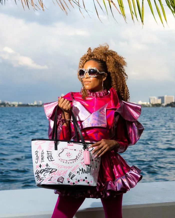 SPRAYGROUND JADORE TOTE Bags