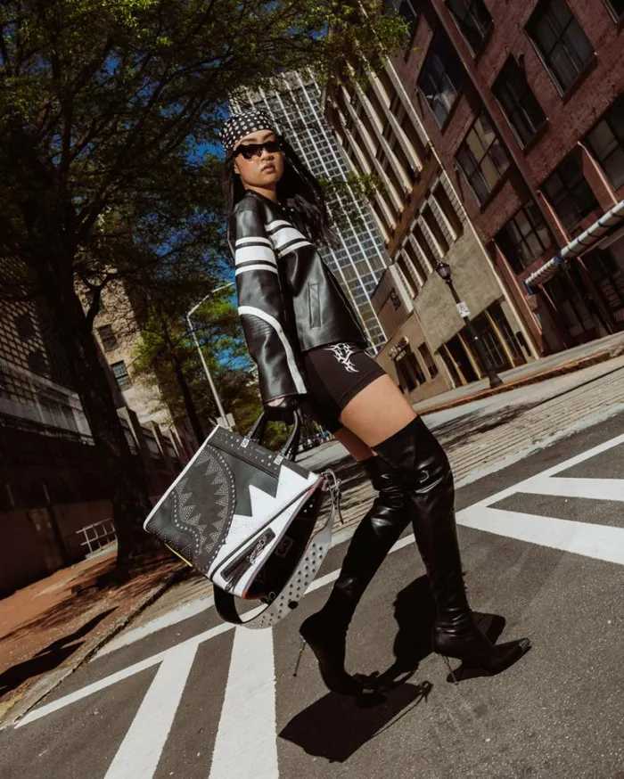 SPRAYGROUND SOHO SOUNDSYSTEM TORTUGA TOTE Bags