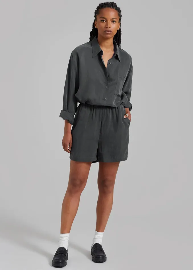 The Frankie Shop Bottoms Haneul Shorts 8211 Charcoal 8211 Women