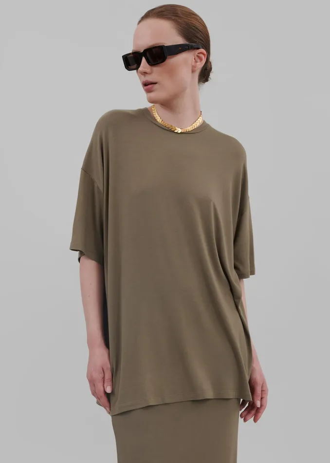 The Frankie Shop Tops Ella Boxy Tee 8211 Khaki Brown 8211 Women
