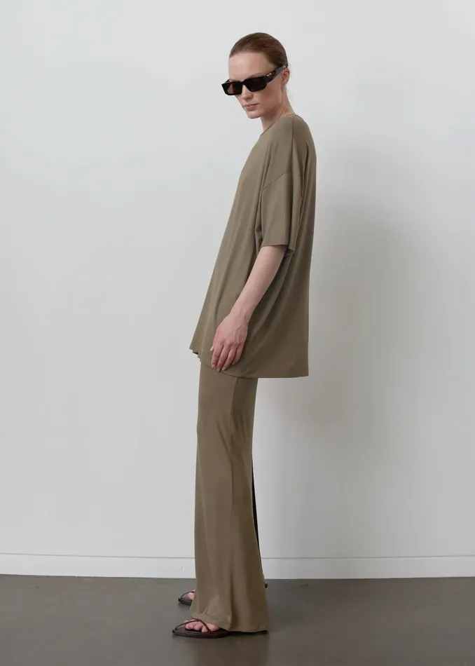 The Frankie Shop Tops Ella Boxy Tee 8211 Khaki Brown 8211 Women
