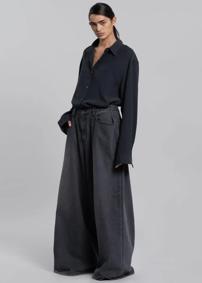 The Frankie Shop Tops Lotta Fluid Shirt 8211 Charcoal 8211 Women