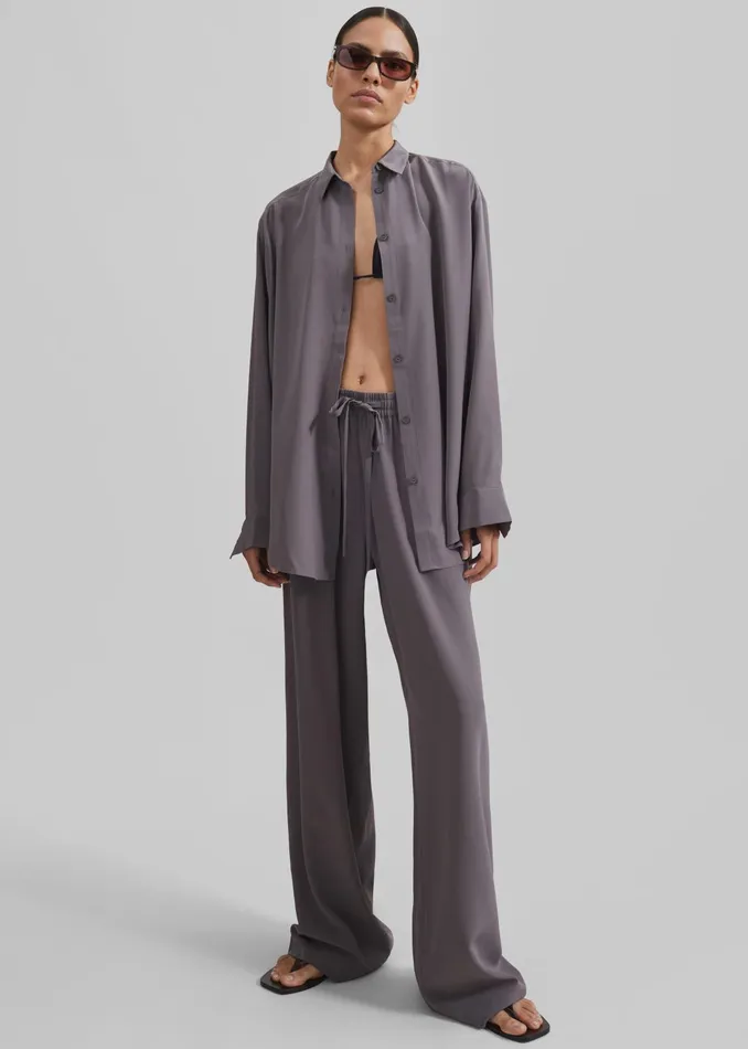 The Frankie Shop Tops Matteau Long Sleeve Silk Shirt 8211 Slate 8211 Women