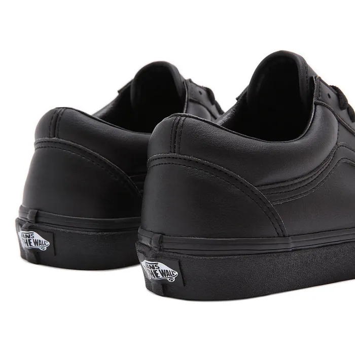 Vans Classics Women Classic Tumble Old Skool Shoes Black