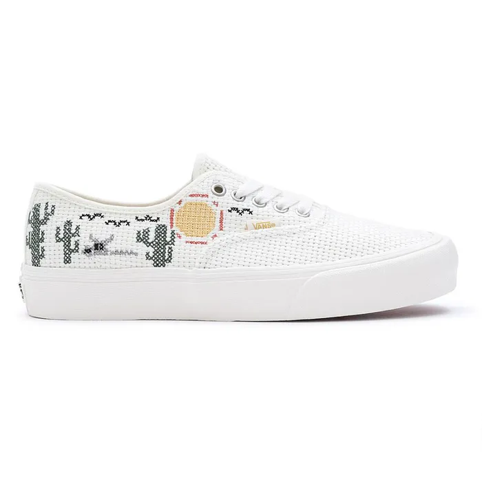 Vans Classics Women Desert Embroidery Authentic VR3 Shoes White