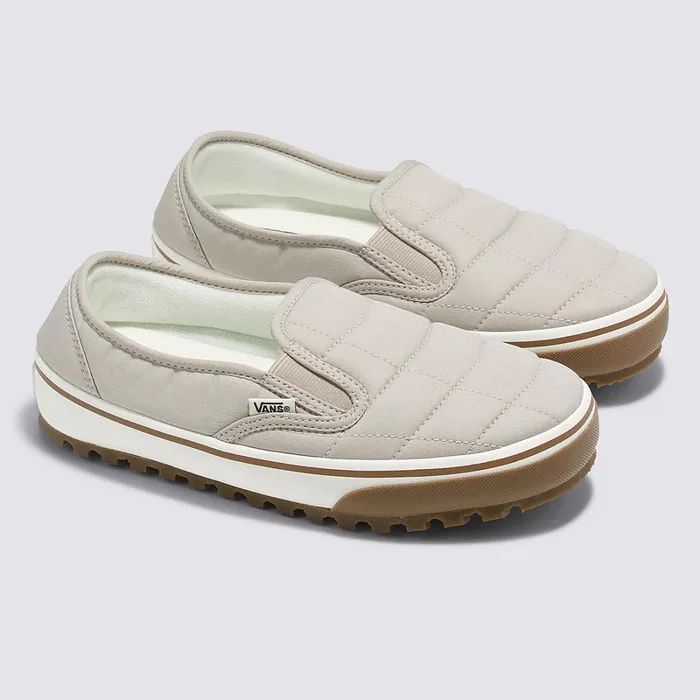 Vans Classics Women Snow Lodge Slipper Vansguard Quilted Shoes White Beige