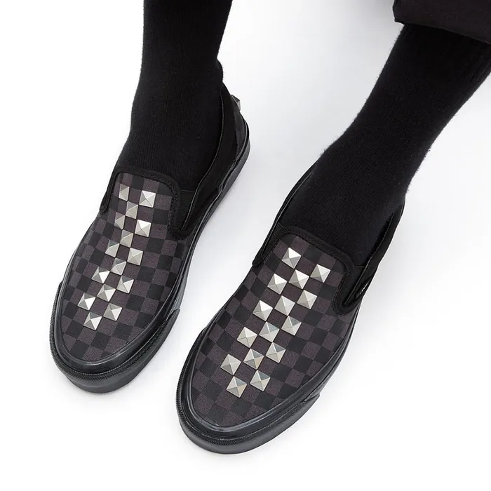 Vans Slipon Shoes Men Classic SlipOn 98 DX Shoes Black