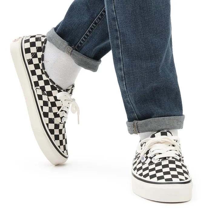 Vans View All Men Anaheim Factory Authentic 44 DX Shoes Black White