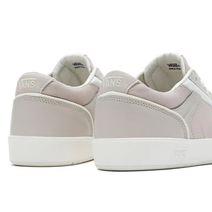Vans View All Men Lowland ComfyCush JMP R Shoes Beige