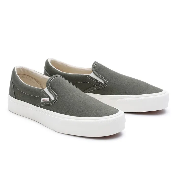 Vans View All Men SlipOn VR3 Shoes Green