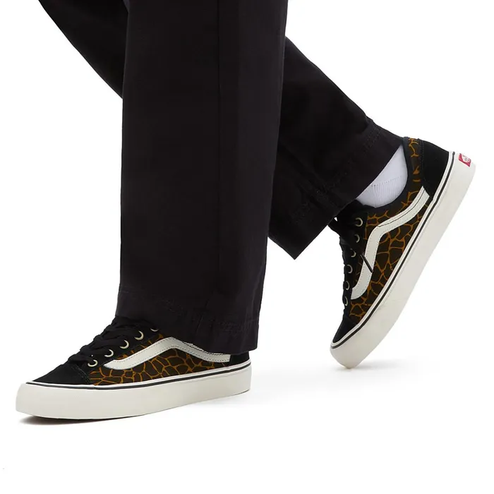 Vans View All Men Style 36 Decon VR3 SF Shoes Black Brown