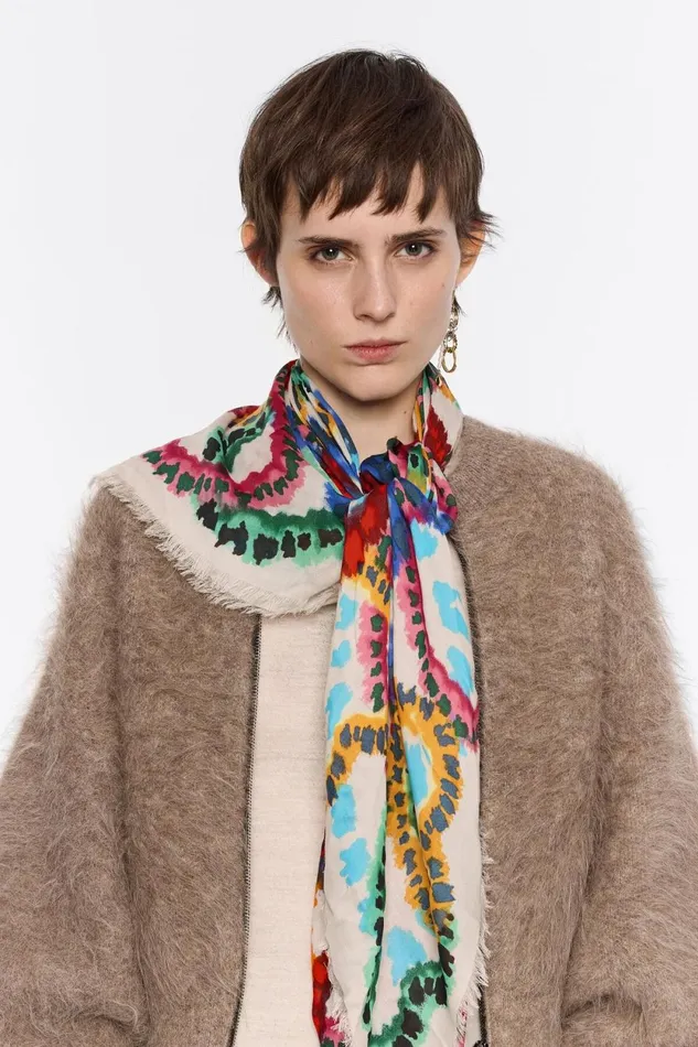 White Multicolor Hearts Shawl Off White Women Bimba Y Lola Scarves White Multicolor Hearts Shawl Off White Women Bimba Y Lola Scarves
