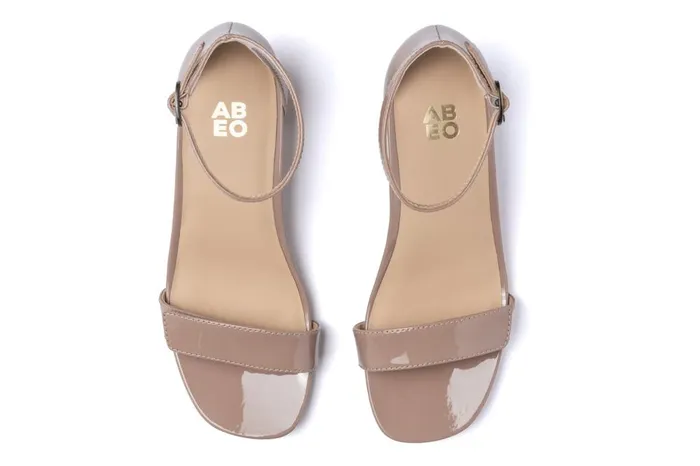 Women ABEO Footwear Dress Avenue Strap Tan Patent Women ABEO Footwear Dress Avenue Strap Tan Patent
