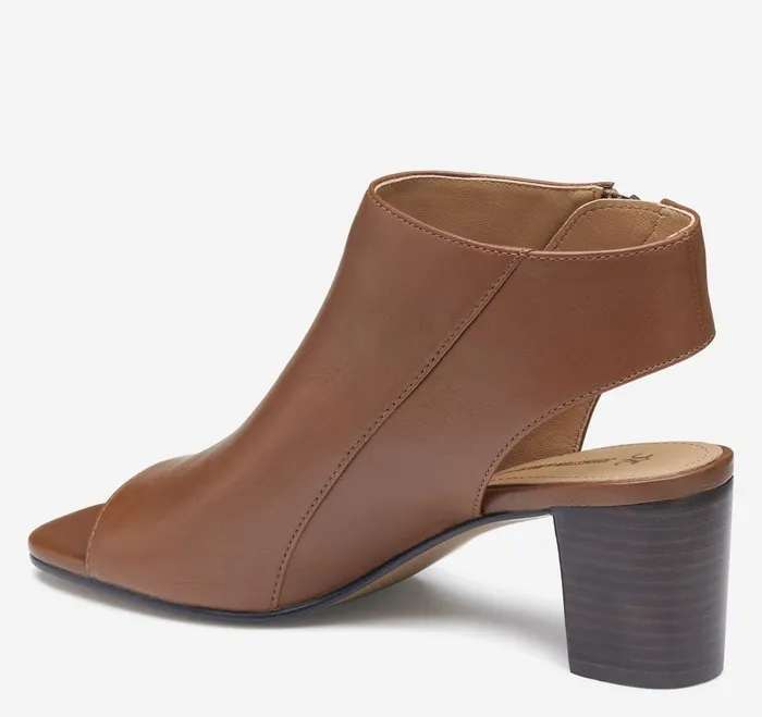 Women Evelyn SideZip Bootie Cognac Glove Leather JohnstonandMurphy Boots and Booties Women Evelyn SideZip Bootie Cognac Glove Leather JohnstonandMurphy Boots and Booties