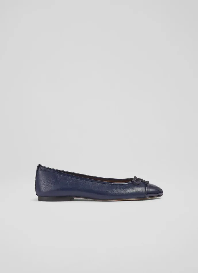 Women Flats LKBennett Kara Navy Leather And Patent Toe Cap Ballet Flats Navy Navy Women Flats LKBennett Kara Navy Leather And Patent Toe Cap Ballet Flats Navy Navy
