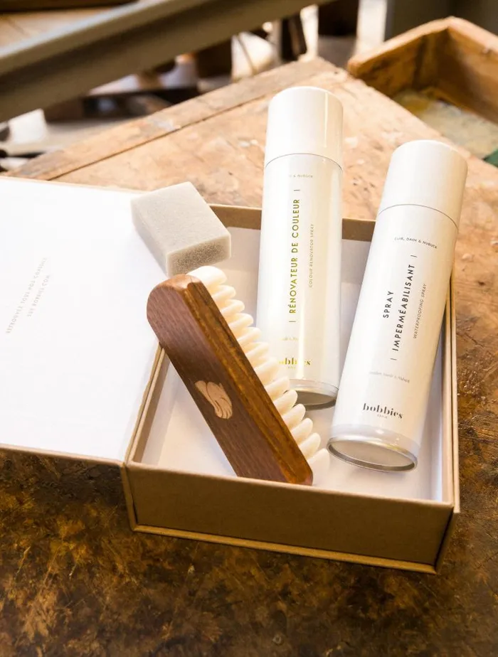 WomenMen Leather Care Products Bobbies Shoecare Kit Suede Leather and Nubuck