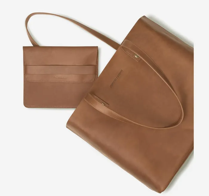 WomenMen Rhodes Leather Tote Tan Full Grain JohnstonandMurphy Totes WomenMen Rhodes Leather Tote Tan Full Grain JohnstonandMurphy Totes
