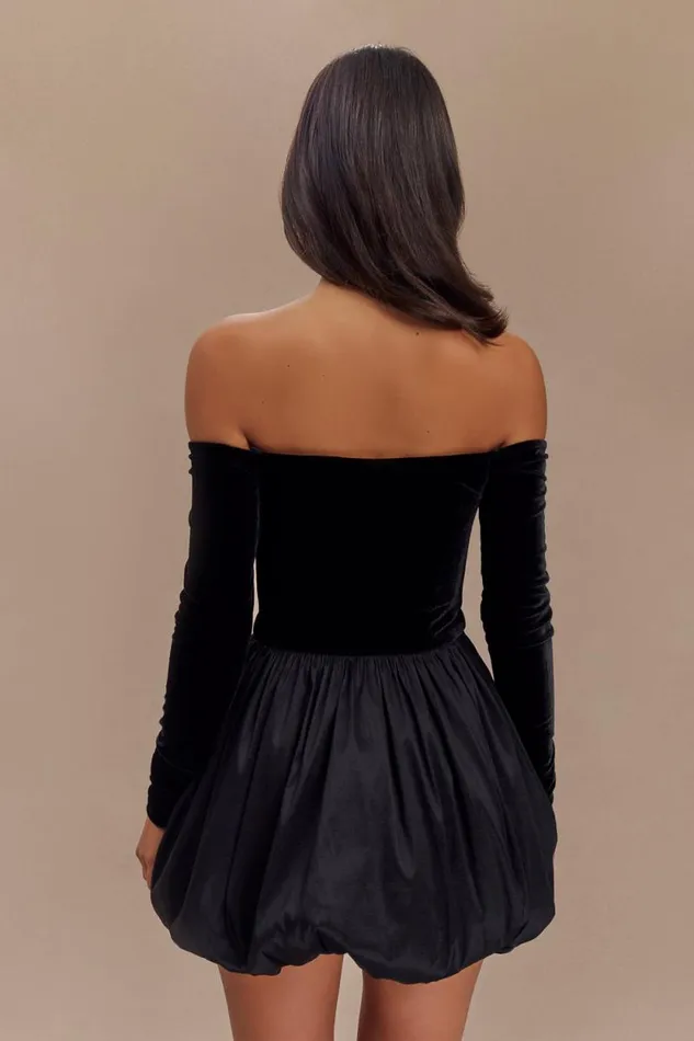 Women Meshki Dresses Liv Off Shoulders Velvet Mini Dress 8211 Black