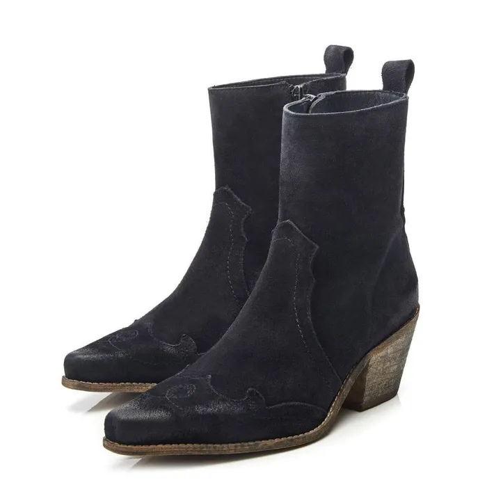Women Moda In Pelle Heeled And Wedge Boots Carollina Black Suede