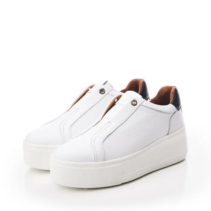 Women Moda In Pelle SlipOn Trainers Auben White Leather