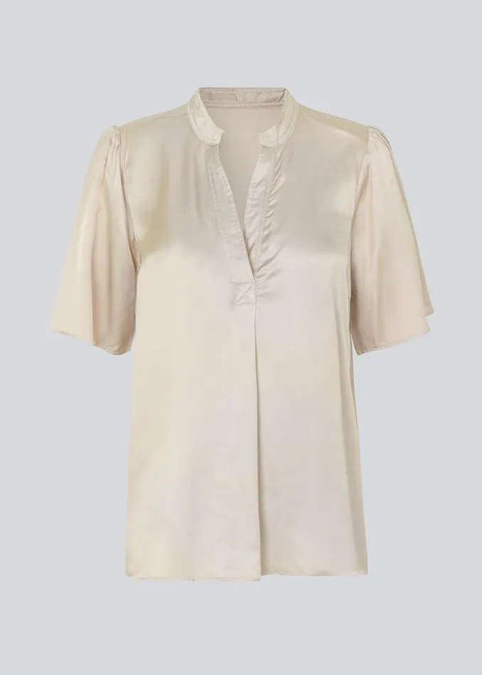 Women Modstrm Tops DevanMD Top Summer Sand