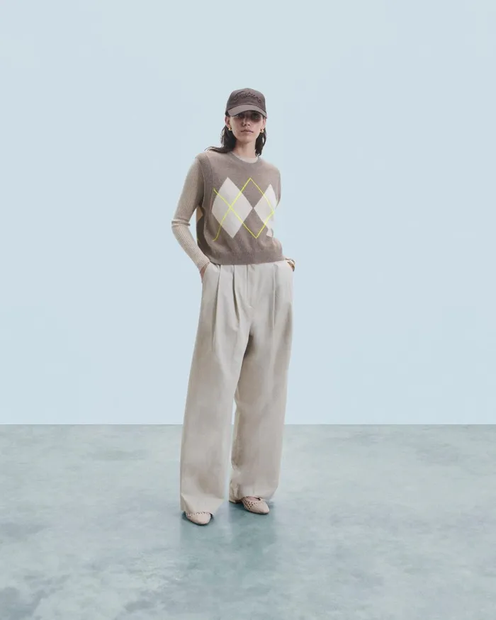 Women Sleeveless Sweaters From Future Diamond Pattern Sleeveless Sweater Taupe