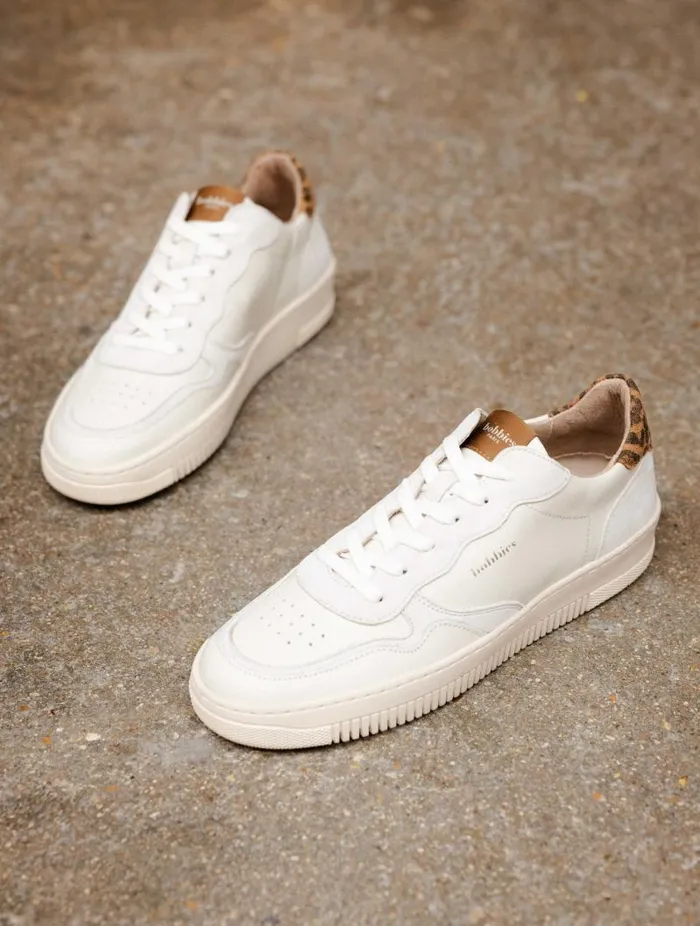 Women Sneakers Bobbies Scott Off White and Wild Leo Women Sneakers Bobbies Scott Off White and Wild Leo