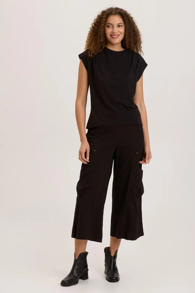 XCVI Faulkner Crop Women Crops