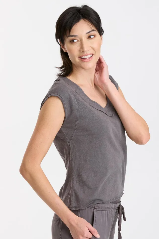XCVI Neela VNeck Women Tees